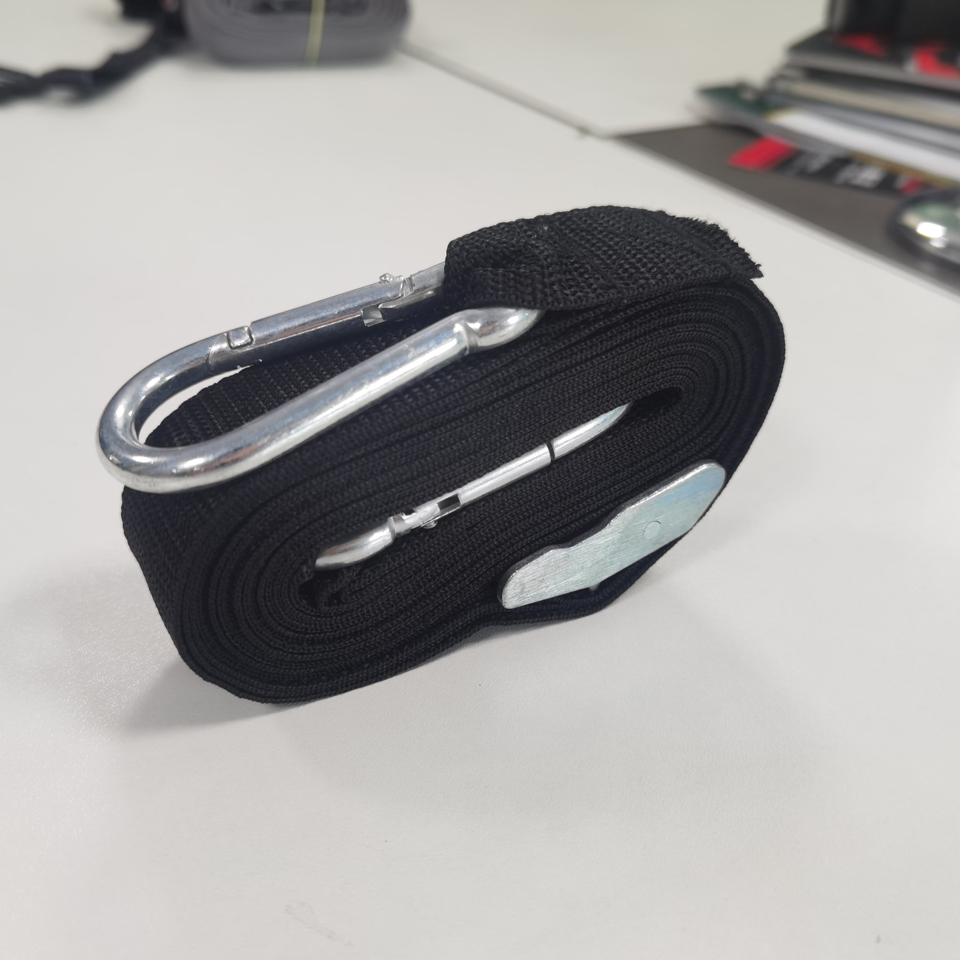 Advertising tent straps with nylon windproof reinforcement and strong ratchet for tightening and securing tents and exhibition halls