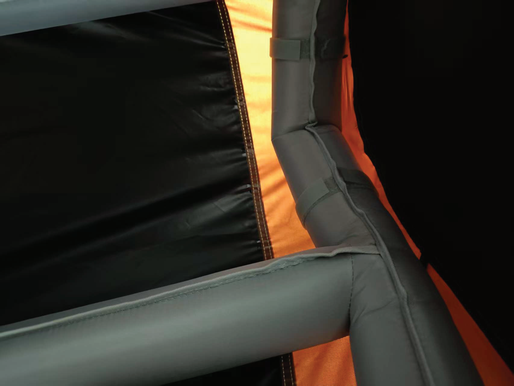 Inflatable Car Roof Tent – Elevate Your Outdoor Camping Experience